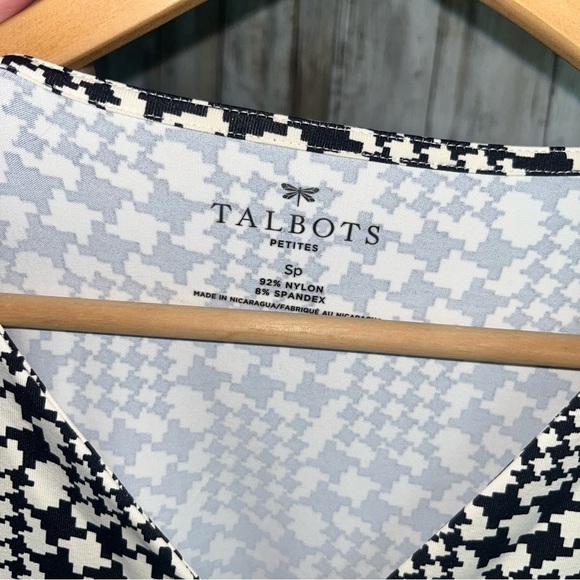 Talbots Houndstooth Blouse - Picture 6 of 6